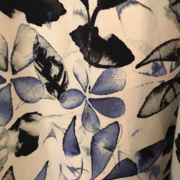 😀 $30/3 Blue print sundress cotton modal NWOT - Picture 4 of 5